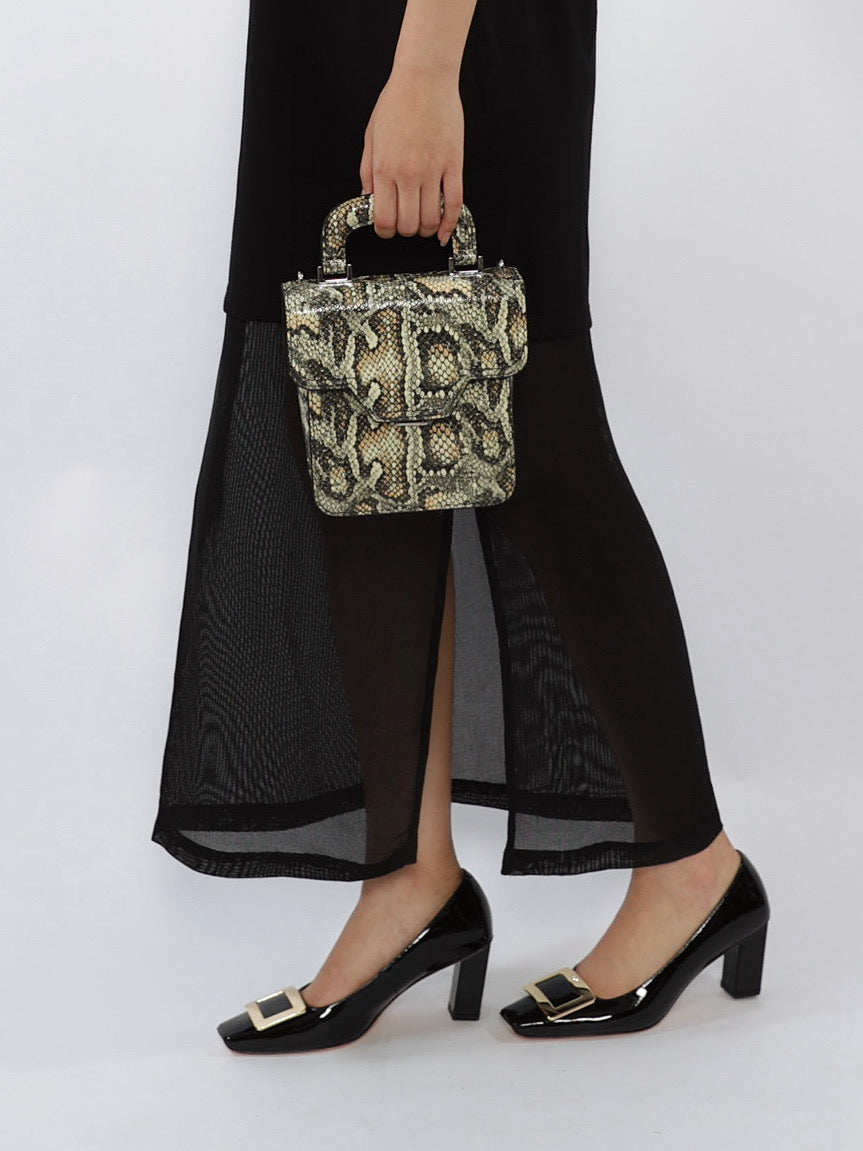 Black Elegant Shoulder Padded Dress