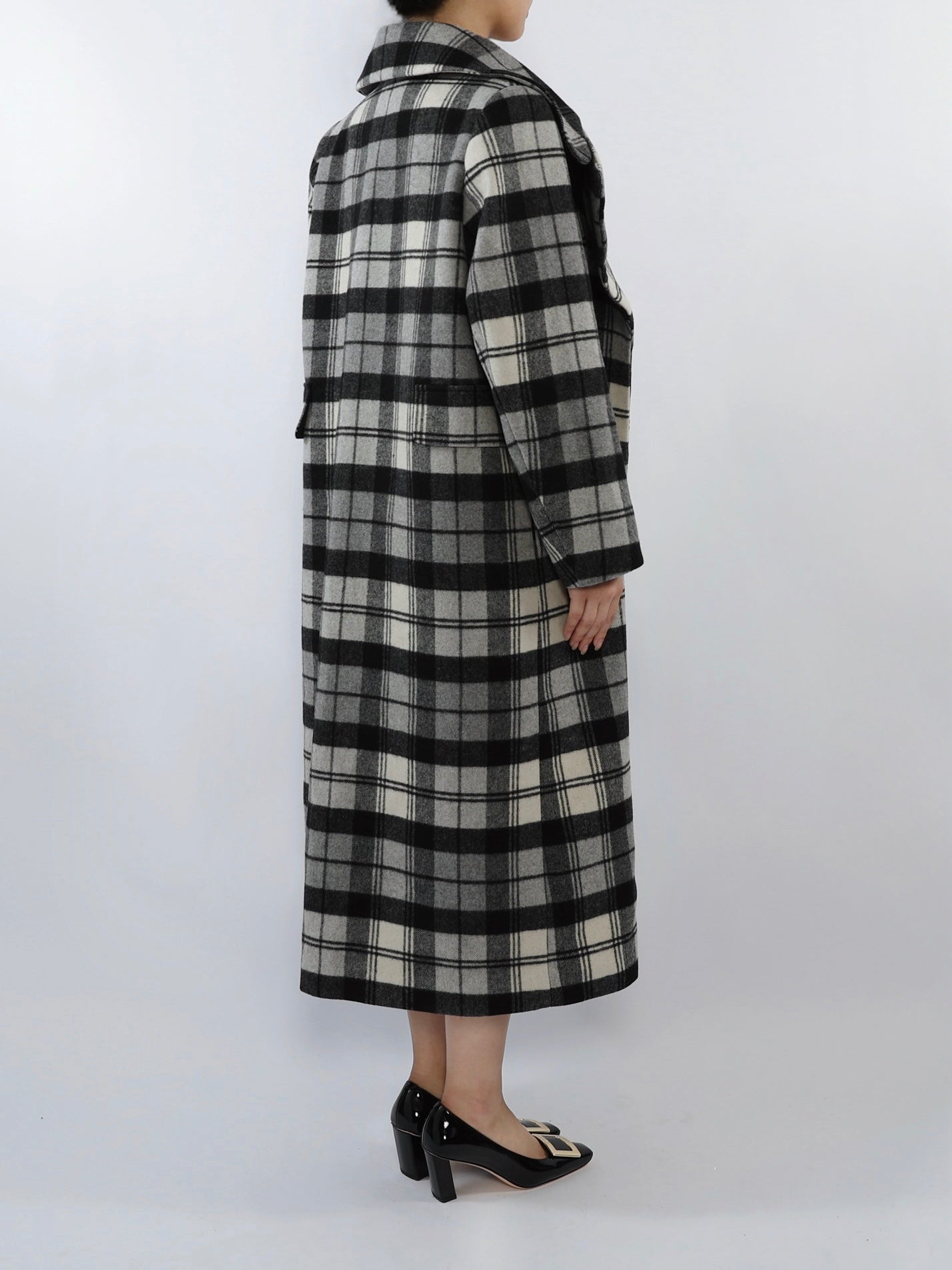 Black and White Plaid Lazy Coat