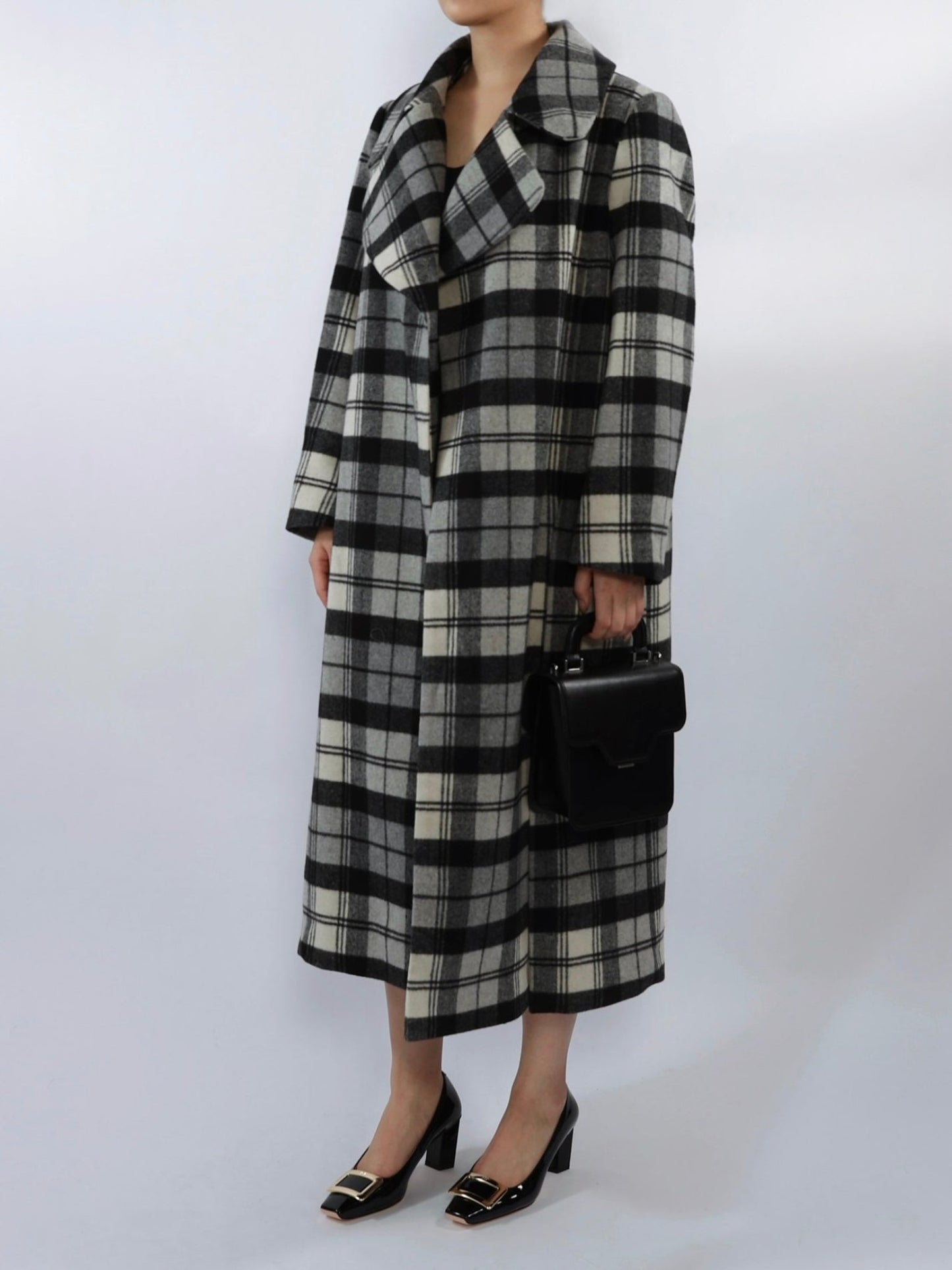 Black and White Plaid Lazy Coat